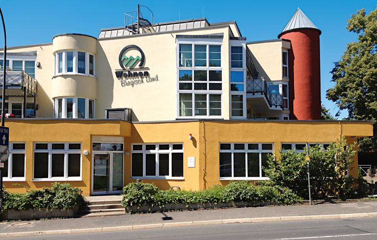 Ansicht Straße Arztpraxis