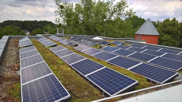 Photovoltaik-Anlage auf dem Dach